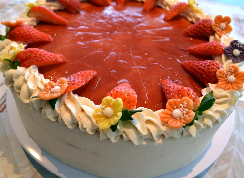 Klassische Erdbeertorte